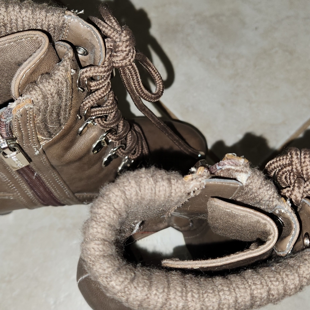 JLO platform ankle boot - Picture 8 of 12